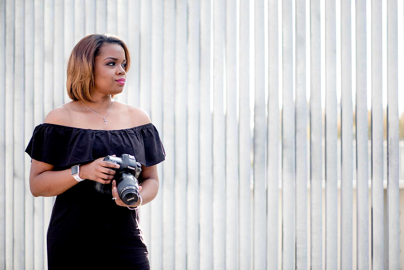 Negative space portrait of black woman - Photographer Kafi Pettiford of Lady Iman Photography