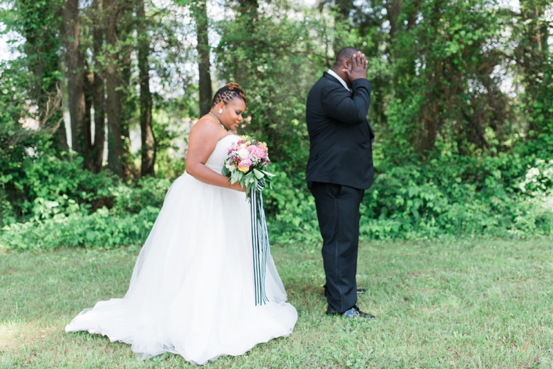 First Look - Richmond Virginia Wedding - Chronicles Photography_0017